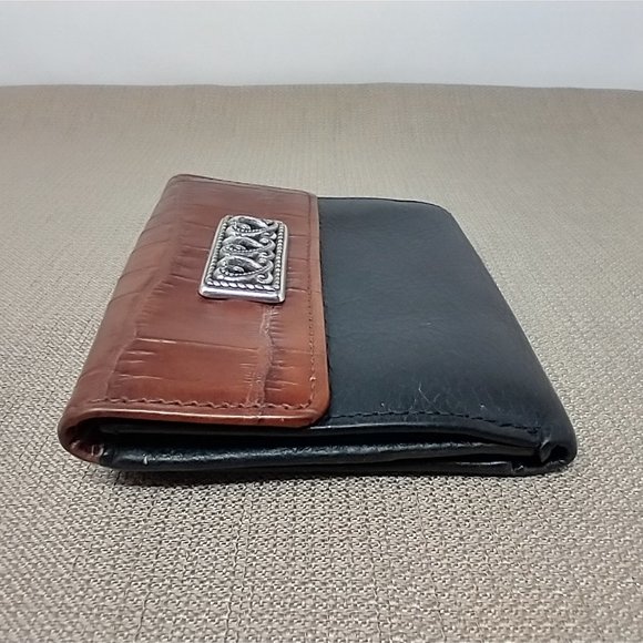 BRIGHTON VINTAGE BI-FOLD WALLET BLACK/BROWN TRIM - Picture 3 of 12